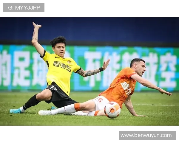 广州排球队盯防策略分析与比赛表现的得失总结 广州排球队盯防策略分析与比赛表现的得失总结