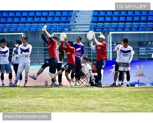 广州飞盘队在全国飞盘配合排行榜中荣获第七名展现出强劲实力与团队默契 广州飞盘队在全国飞盘配合排行榜中荣获第七名展现出强劲实力与团队默契